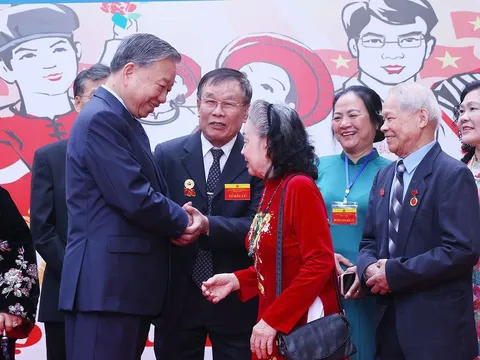 Ngày hội non sông và trọng trách trước nhân dân