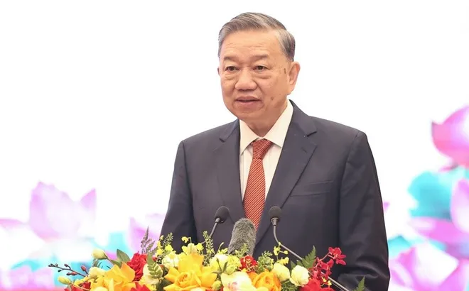Việt Nam vững bước tiến vào kỷ nguyên mới và những vấn đề đặt ra đối với sự nghiệp bảo vệ Tổ quốc