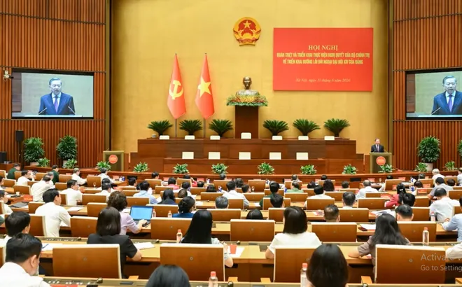 Triển khai đường lối đối ngoại của Đảng trong giai đoạn mới tương xứng với tầm vóc lịch sử, văn hóa và vị thế của đất nước, góp phần hiện thực hóa các mục tiêu chiến lược của đất nước*